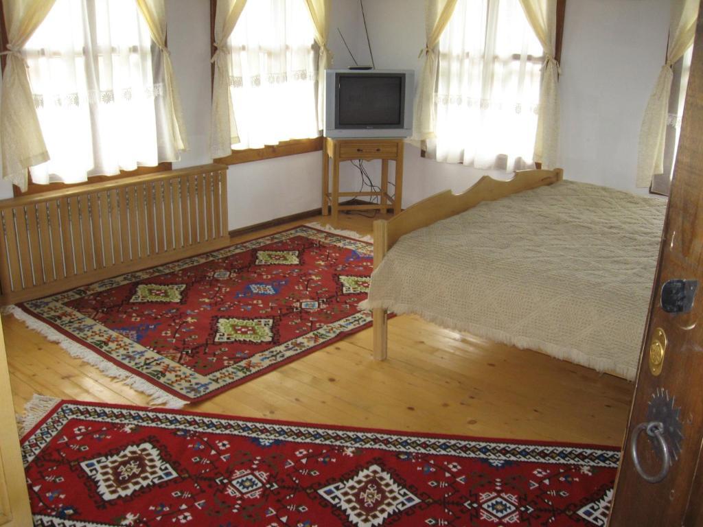 Sava Cupetsa Guest House Zheravna Ruang foto